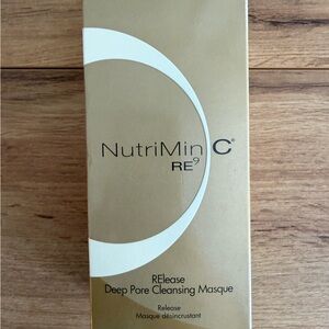 Arbonne NutriMin C RE9 RElease Deep Pore Cleansing Facial Masque Mask 5 oz NIB